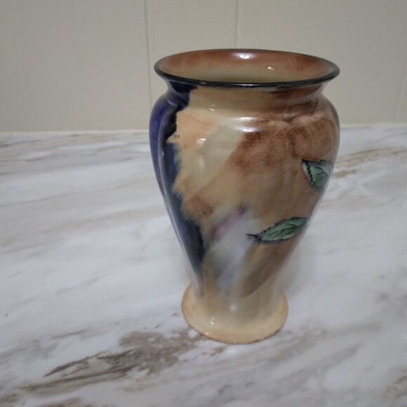 Vintage Tunstall Viola Posy Vase Made in England - Picture 5 of 10